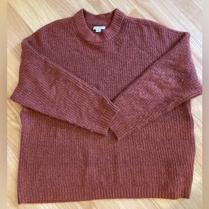 American Eagle Outfitters Sweater